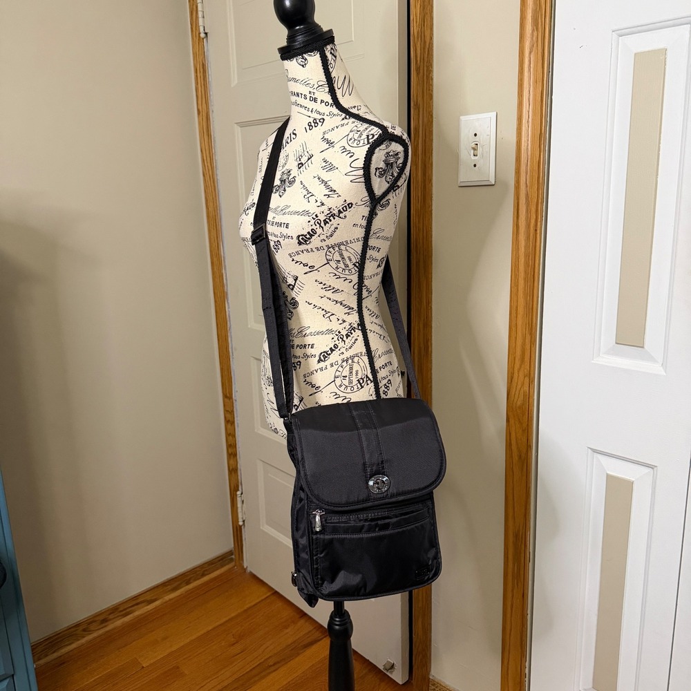 Lug Moped Black Crossbody Messenger Bag Travel Organizer Turn Lock Adjustable